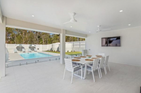 Beach House On Milkypine